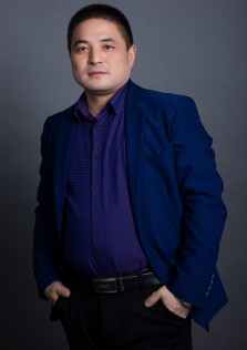 装修金牌工长张东贵